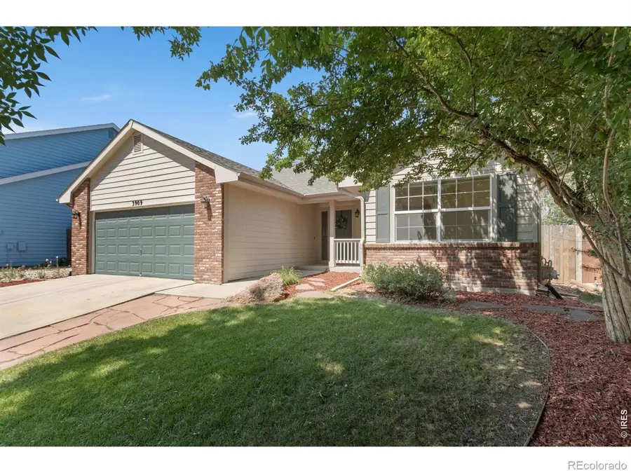 3909 Sunstone Way, Fort Collins, CO 80525 - #2