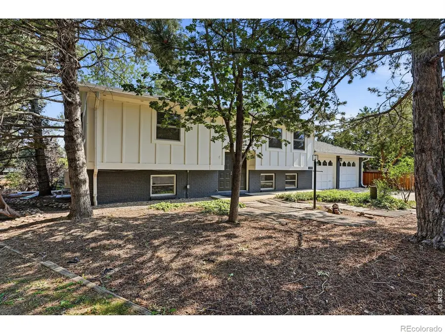 3525 Lakeview Circle, Longmont, CO 80503 - #3
