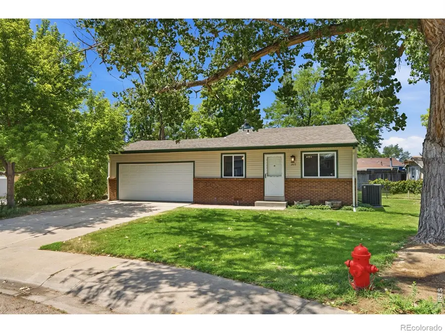 205 21st Ave Ct, Greeley, CO 80631 - #2