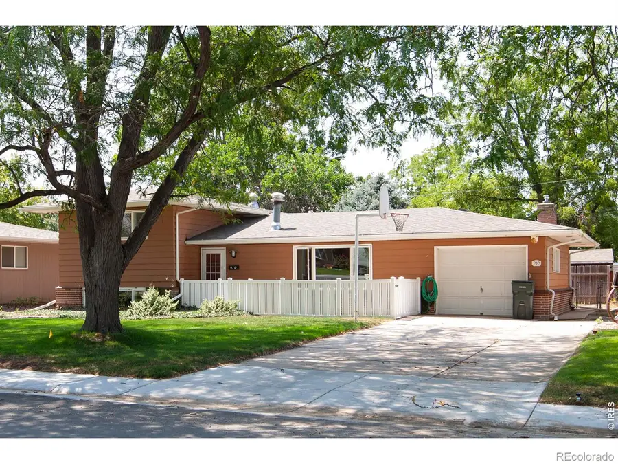 910 S 10th Avenue, Sterling, CO 80751 - #3