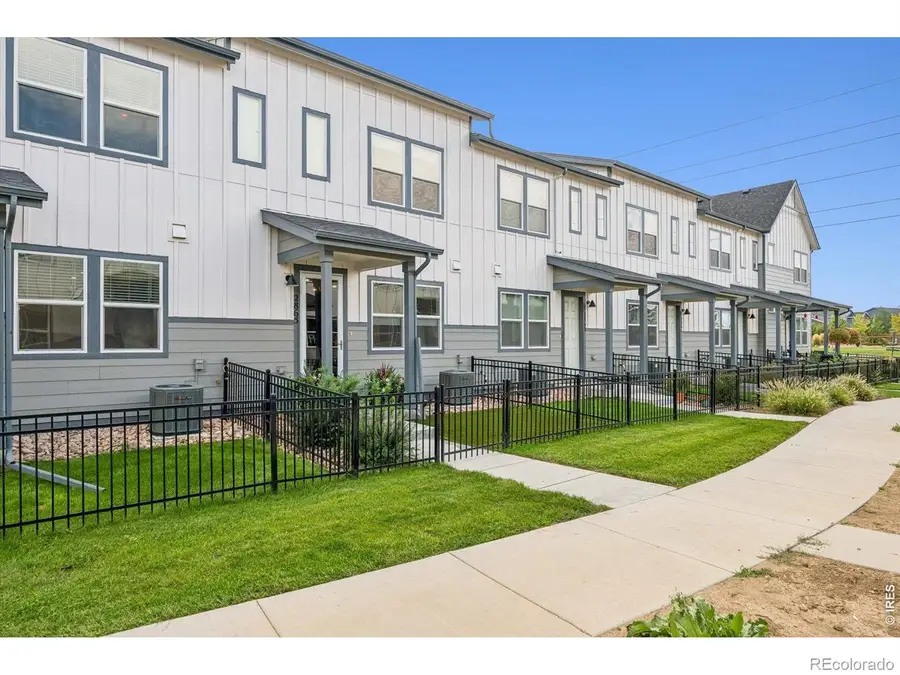 2865 Bear Springs Circle, Longmont, CO 80503 - #2