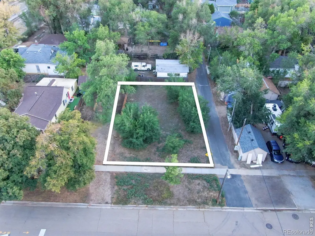 207 5th Avenue, Longmont, CO 80501 - #1
