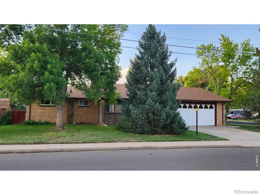 521 W 33rd Street, Loveland, CO 80538 - #2