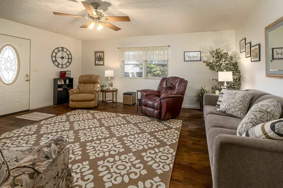 1002 E Main Street, West Frankfort, IL 62896 - #2