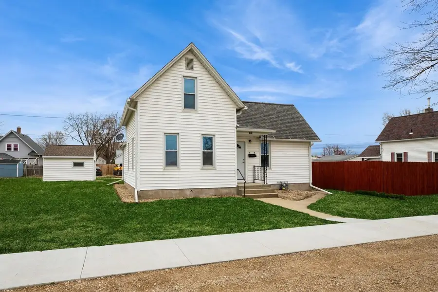 707 19th Avenue, Fulton, IL 61252 - Image #2