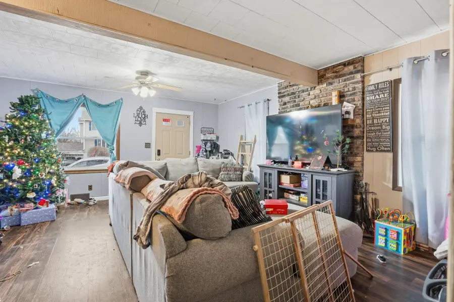 3433 N Sturdevant Street, Davenport, IA 52806 - Image #3