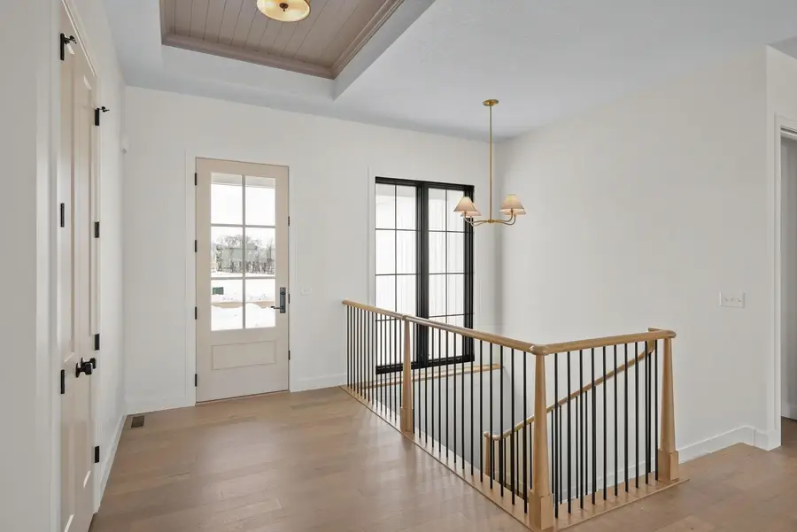 7131 Alvie Lane, Bettendorf, IA 52722 - #3