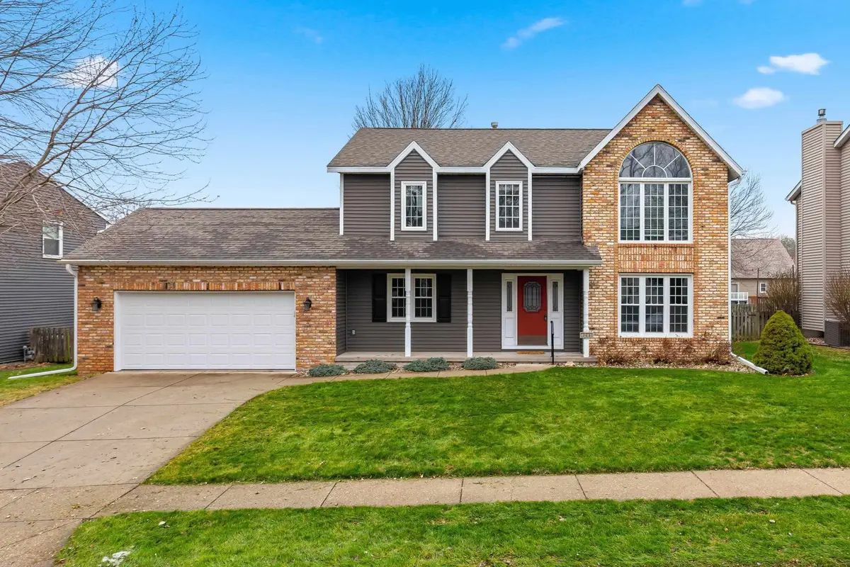 3910 Aspen Hill Drive, Bettendorf, IA 52722 - Image #1