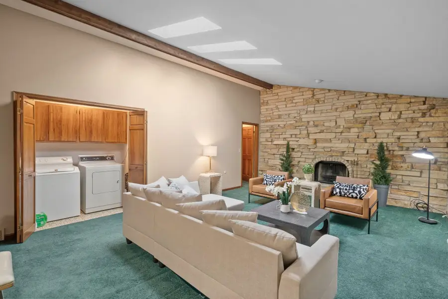 1818 Westminster Circle, Davenport, IA 52807 - Image #2