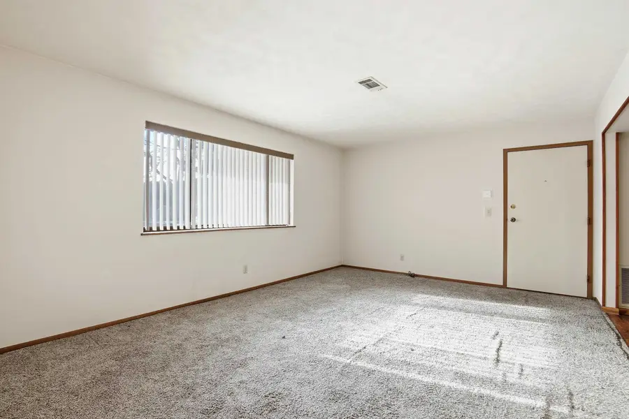 5102 25th Ave Ct Court #102, Moline, IL 61265 - Image #3