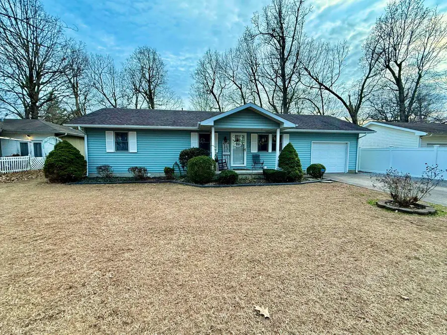 212 E 19th St Street, Metropolis, IL 62960 - Image #2