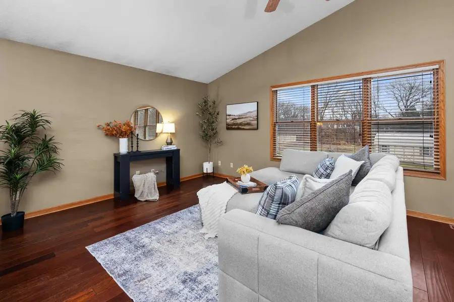 2916 44th St Street, Moline, IL 61265 - Image #3