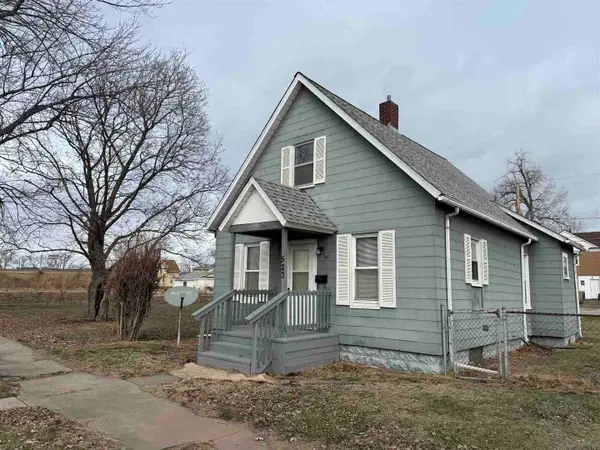 523 5th Street, Rock Island, IL 61201