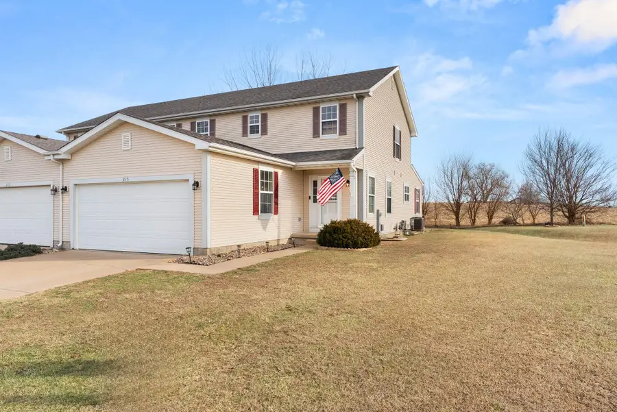 215 Misty Ln Lane, Colona, IL 61241 - Image #2