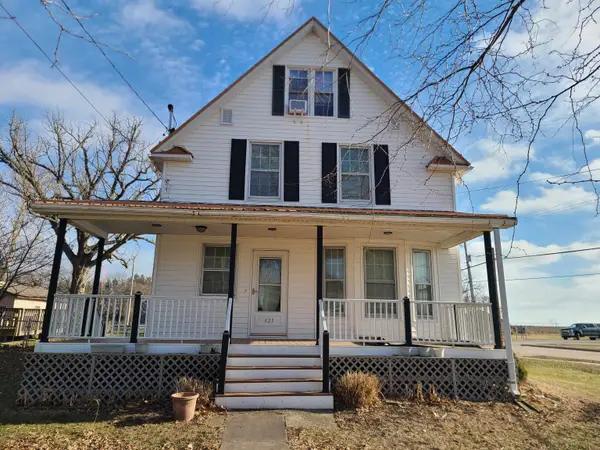 423 S Grove Street, Walcott, IA 52773