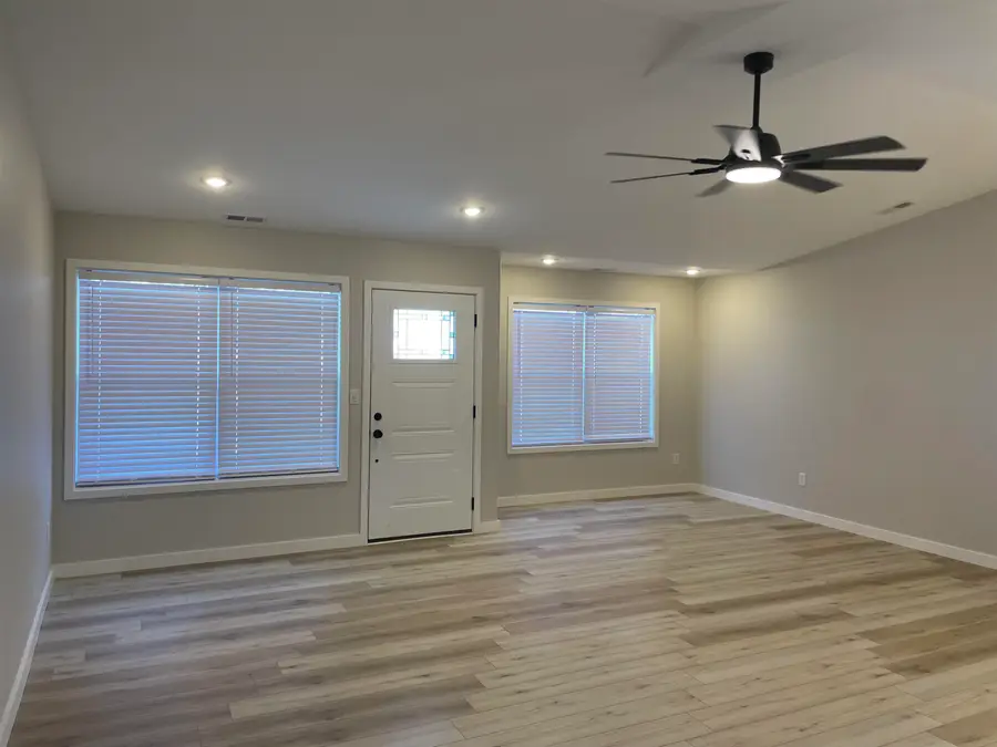 1501 C N Russell Street, Marion, IL 62959 - Image #3