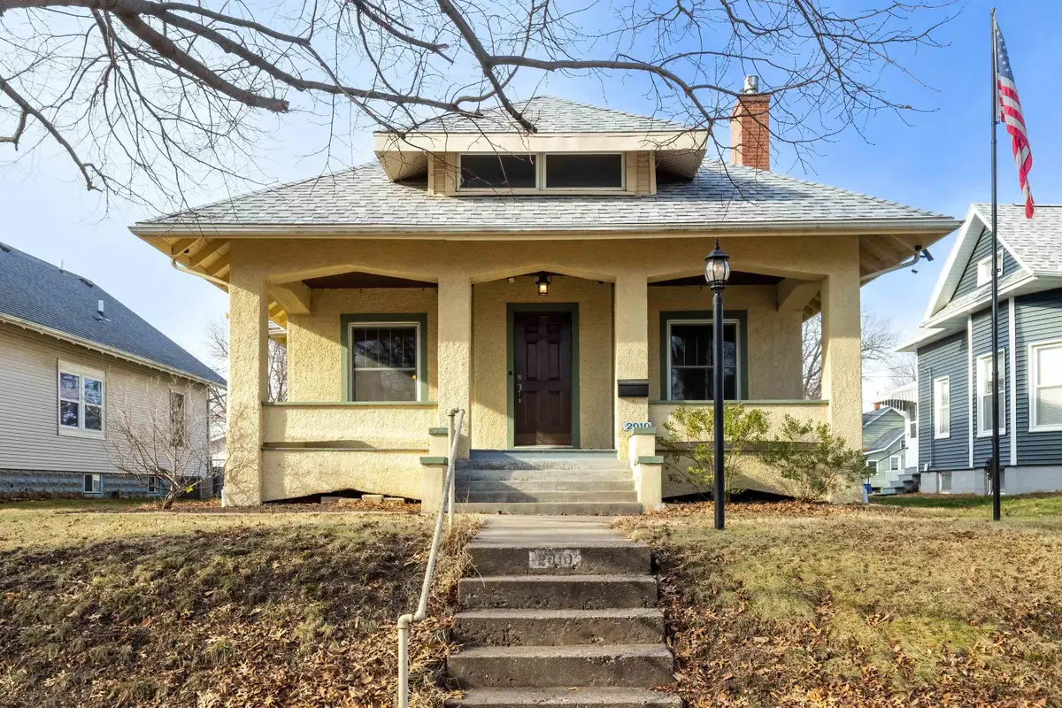 2010 Lillie Avenue, Davenport, IA 52804 - Image #1