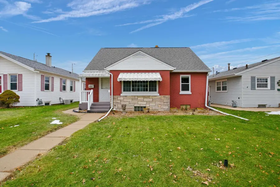 1923 31st Street A Street, Moline, IL 61265 - Image #2