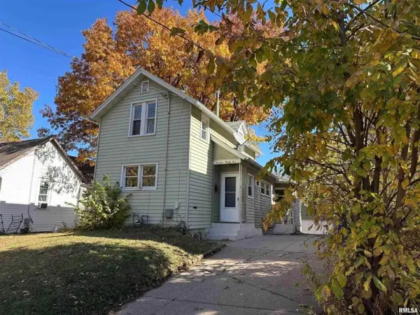 1325 Mississippi Avenue, Davenport, IA 52803