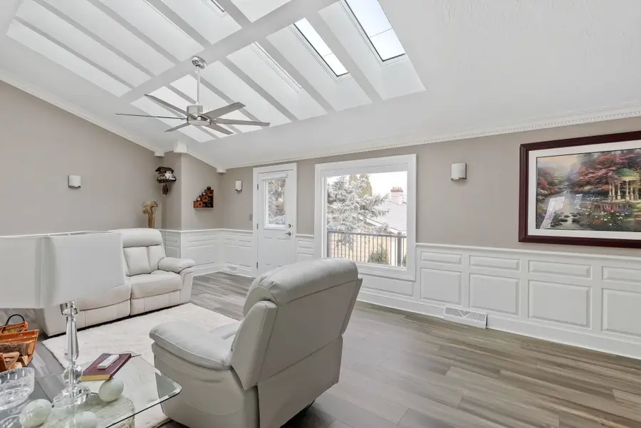 3719 N Thornwood Avenue, Davenport, IA 52806 - Image #3