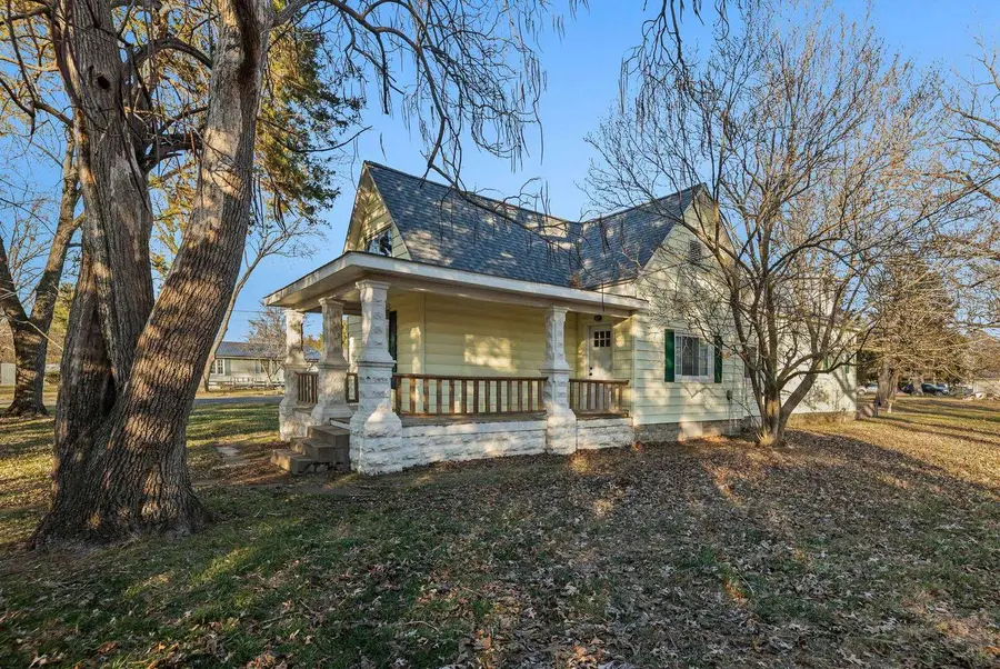 101 Marilyn Avenue, Centralia, IL 62801 - #2