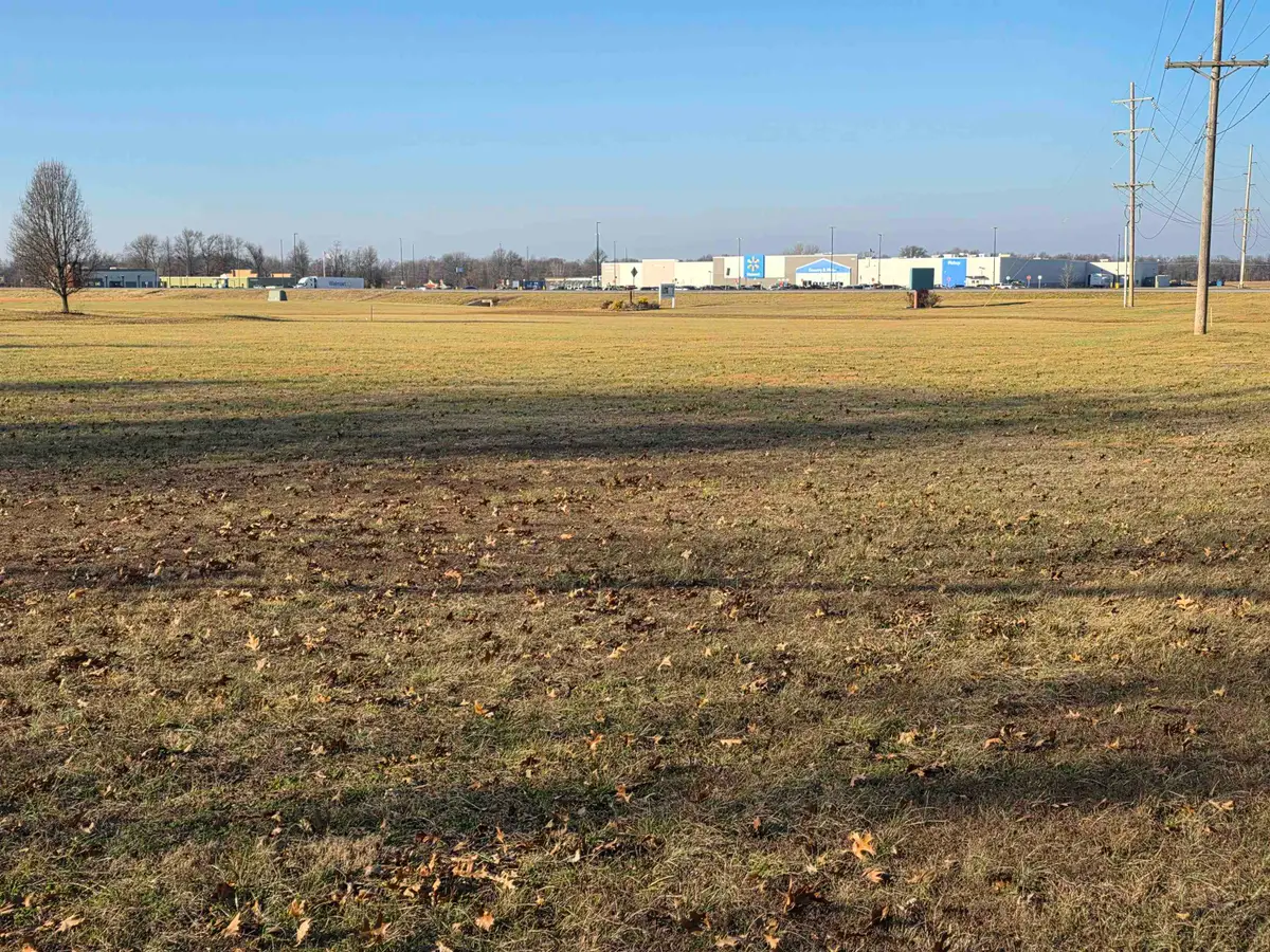 00 E 12th Street E, Flora, IL 62839 - Image #1