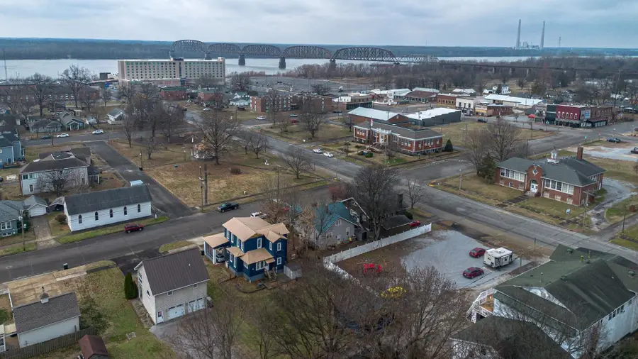 207 E 4th Street, Metropolis, IL 62960 - Image #3