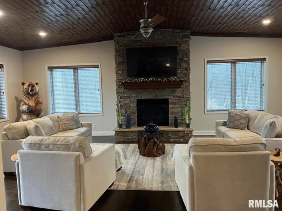 4763 State Route 127 Highway N, Cobden, IL 62920 - Image #3