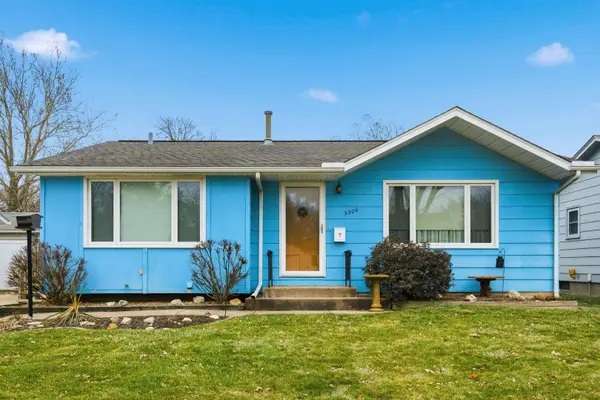 3320 Kennedy Drive, East Moline, IL 61244