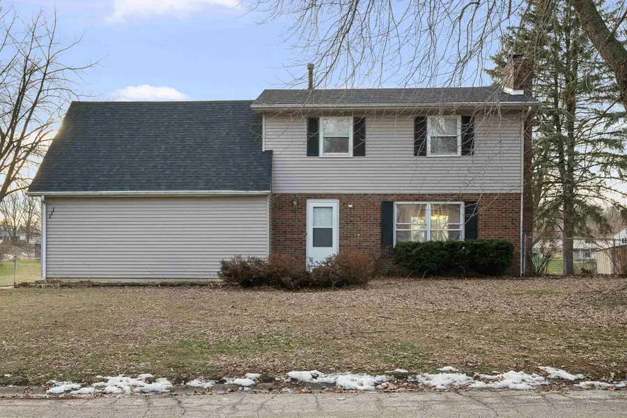 111 Hillside Drive, Eldridge, IA 52748 - Image #2