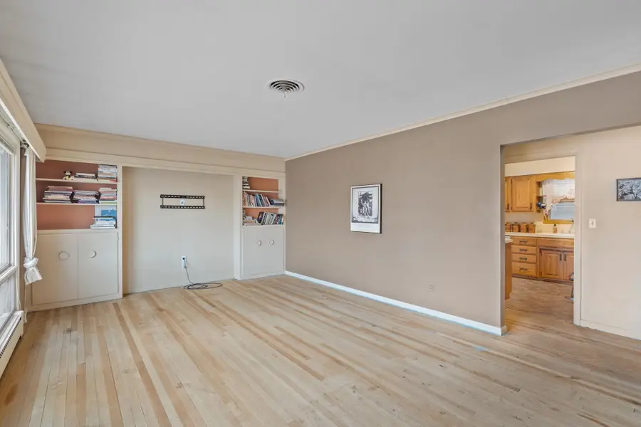 3006 15th Street, Moline, IL 61265 - Image #2