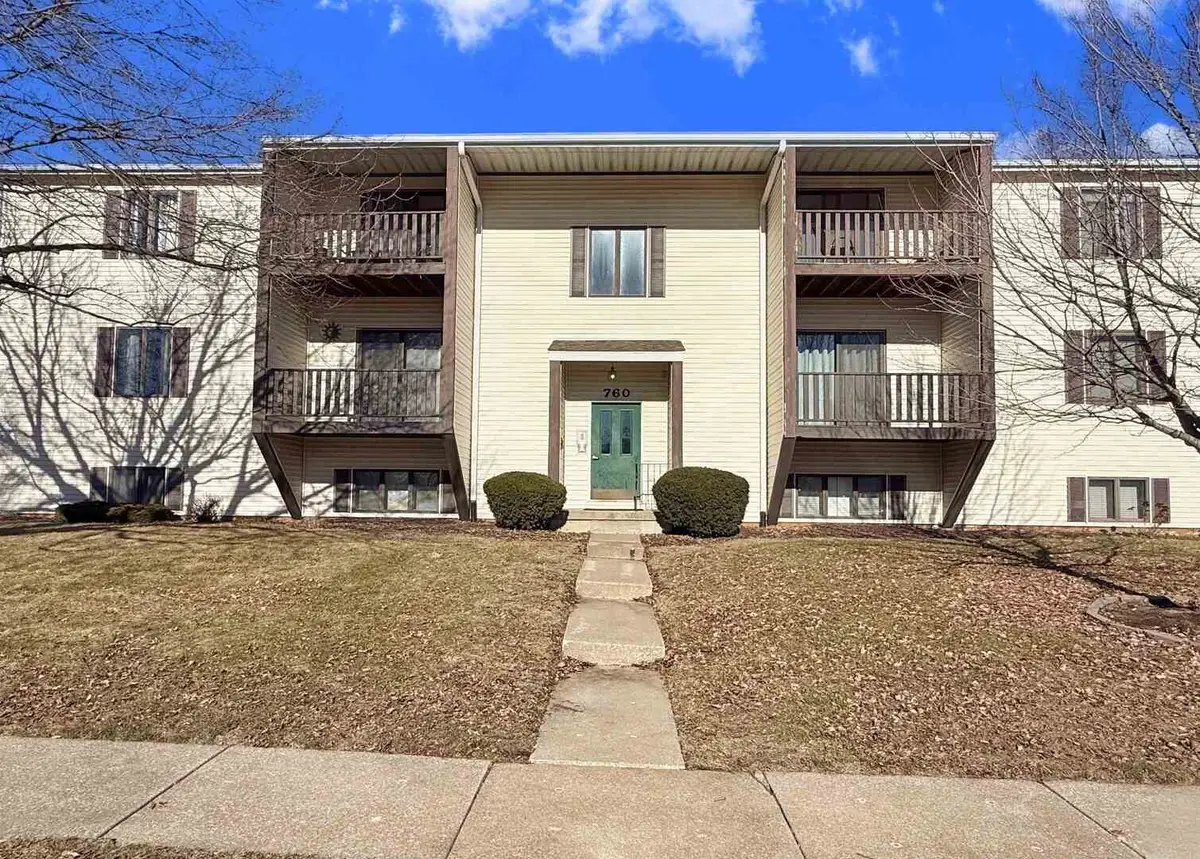 760 E Iowa St Street #2A, Eldridge, IA 52748 - Image #1