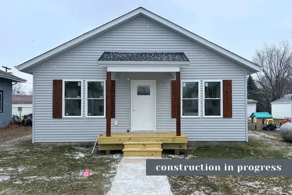 307 White Street, Mccausland, IA 52758