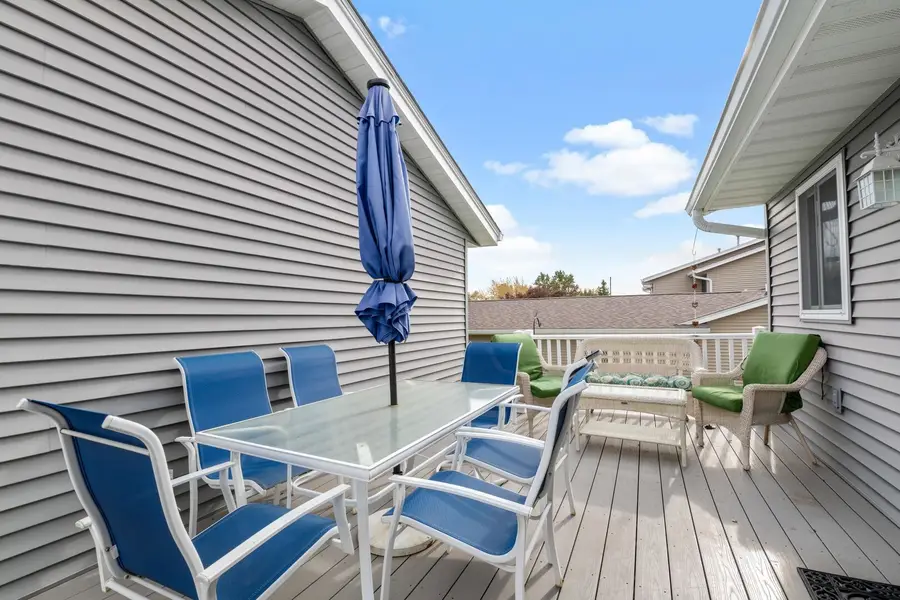 3032 Parkwild Drive, Bettendorf, IA 52722 - Image #3