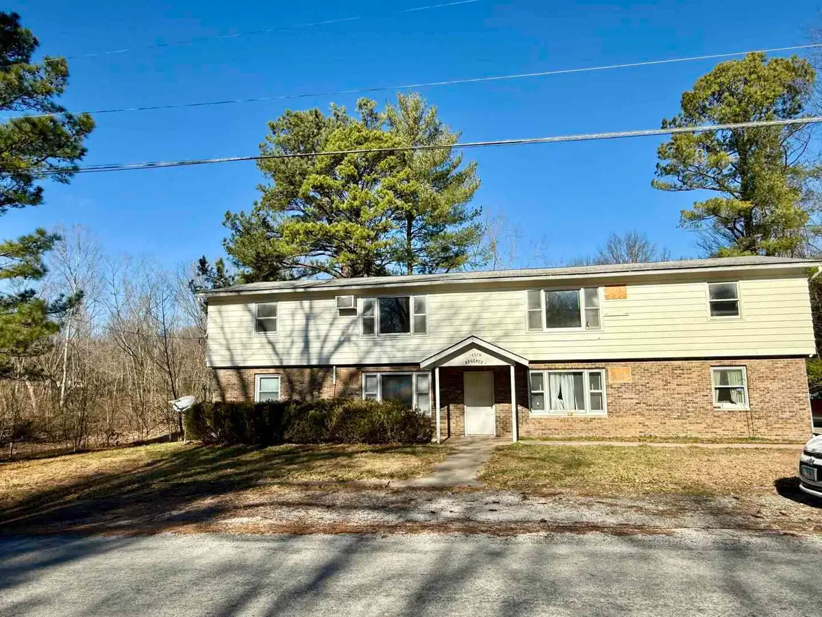 1457 W Lake Drive #1-4, Murphysboro, IL 62966 - Image #1