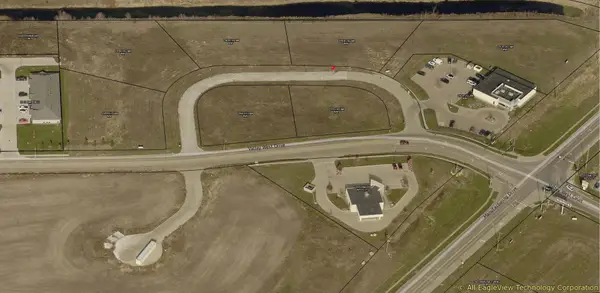 2420 Lillian Way, Clinton, IA 52732