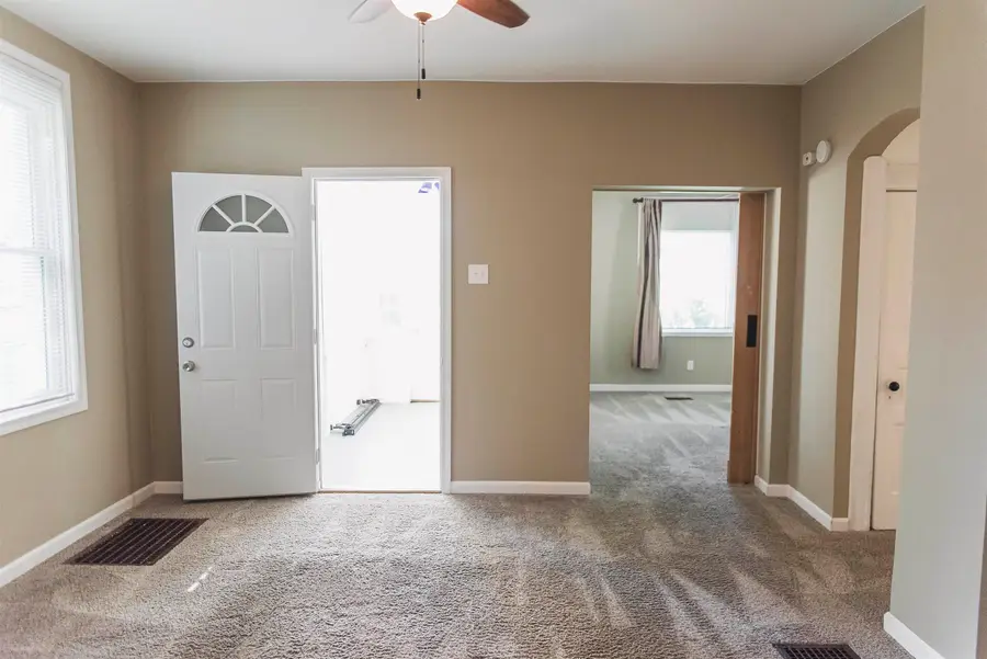2049 Chestnut Street, Quincy, IL 62301 - #3