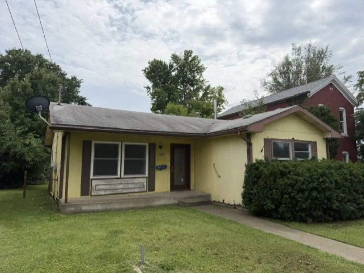 628 State Street, Quincy, IL 62301 - #1