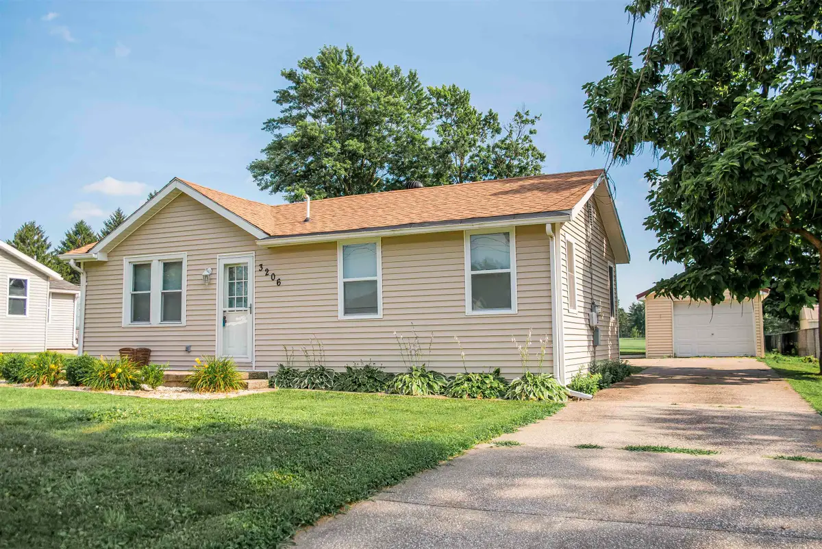 3206 Harrison Street, Quincy, IL 62301 - #1