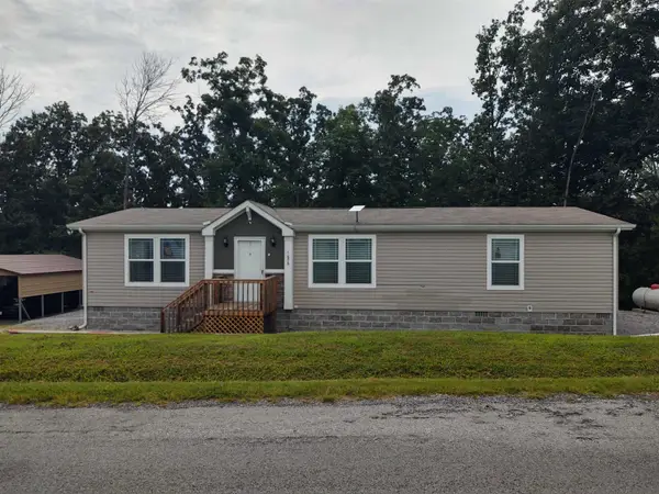 1475 Hound Dog Ridge Road, Vienna, IL 62995