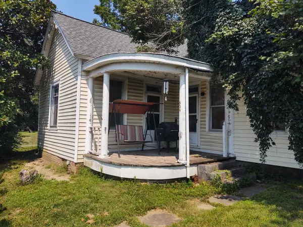 604 W Vine Street, Vienna, IL 62995