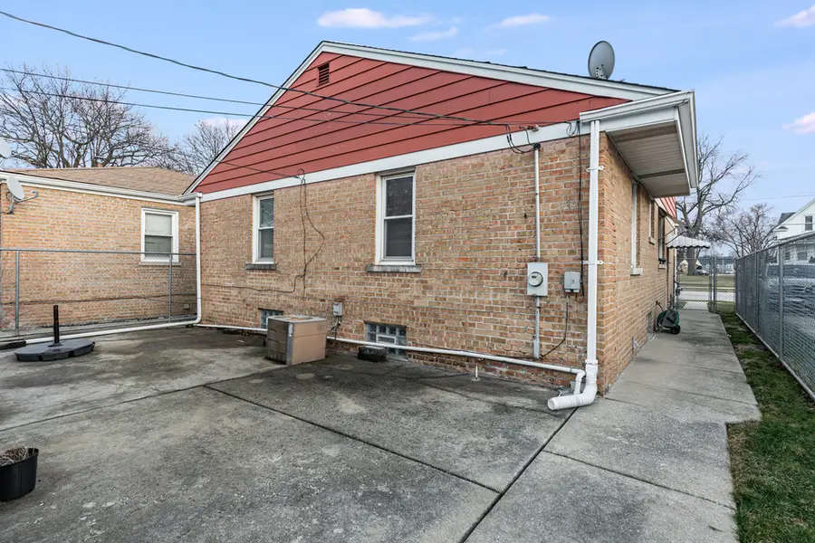 3703 Butterfield Road, Bellwood, IL 60104 - Image #2