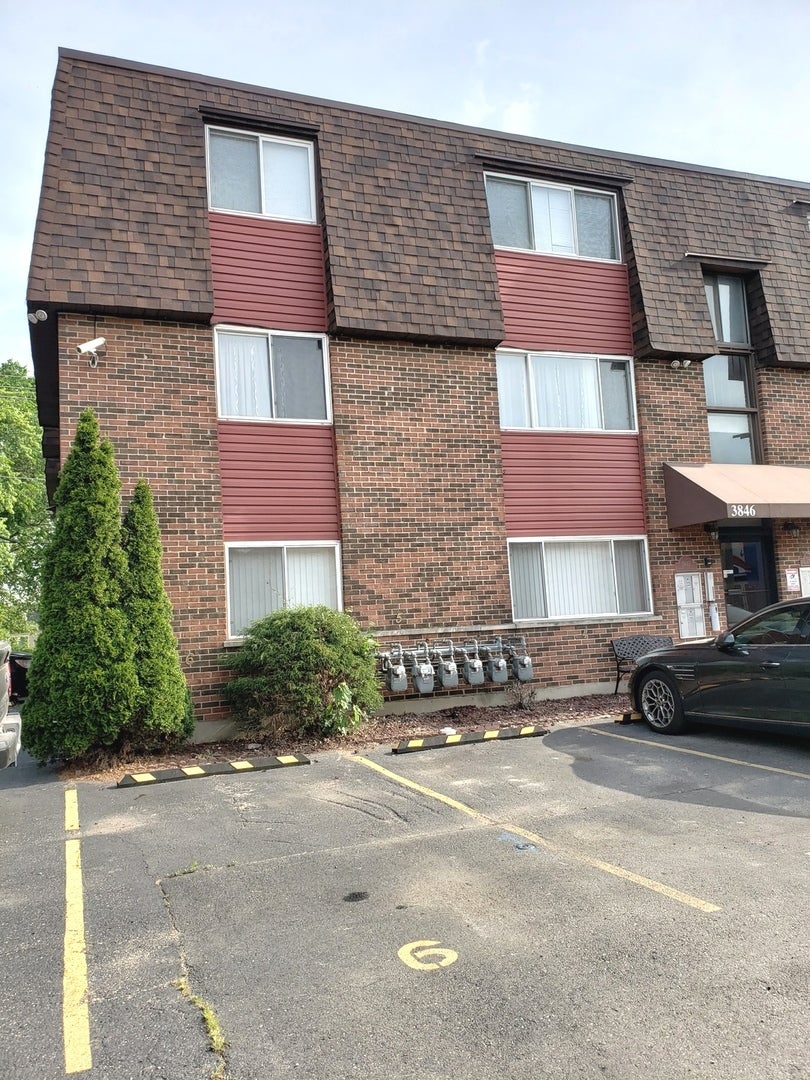 3846 25th Avenue 1, Schiller Park, IL 60176 BHGRE