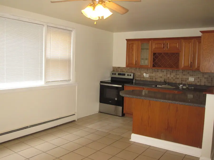 7517 W Fullerton Avenue #GS, Elmwood Park, IL 60707 - #3