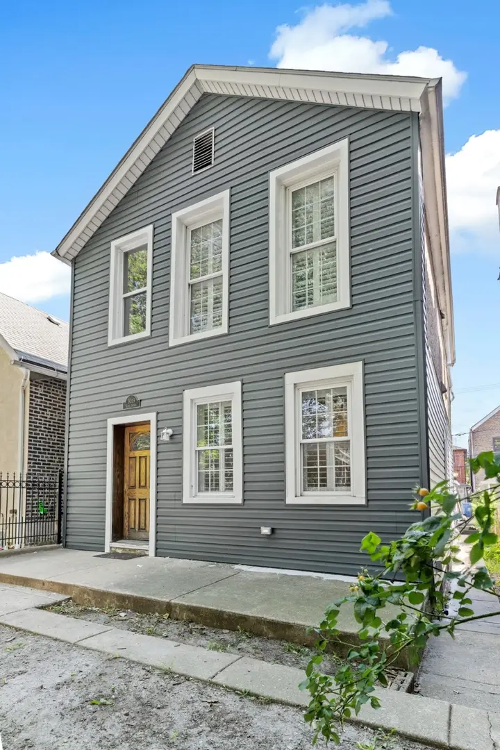 3019 S Lowe Avenue, Chicago, IL 60616 - Image #2