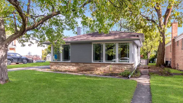 726 Lawler Avenue, Wilmette, IL 60091