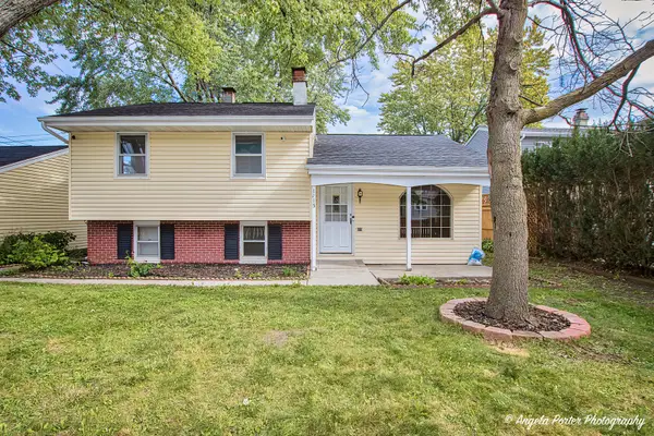 1115 Lotus Drive, Round Lake Beach, IL 60073