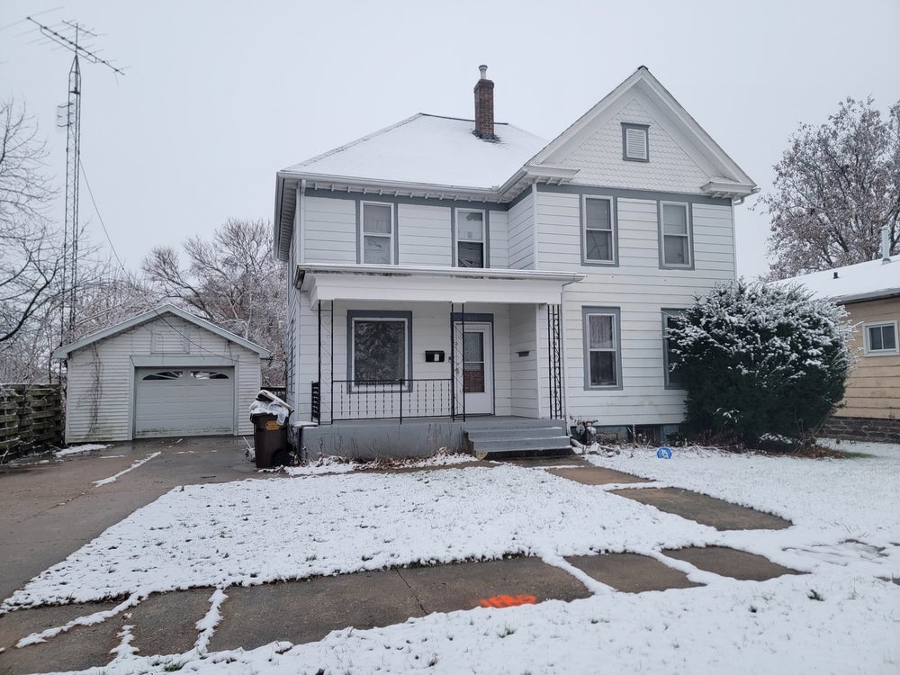 409 E Buffalo Street, Polo, IL 61064 BHGRE