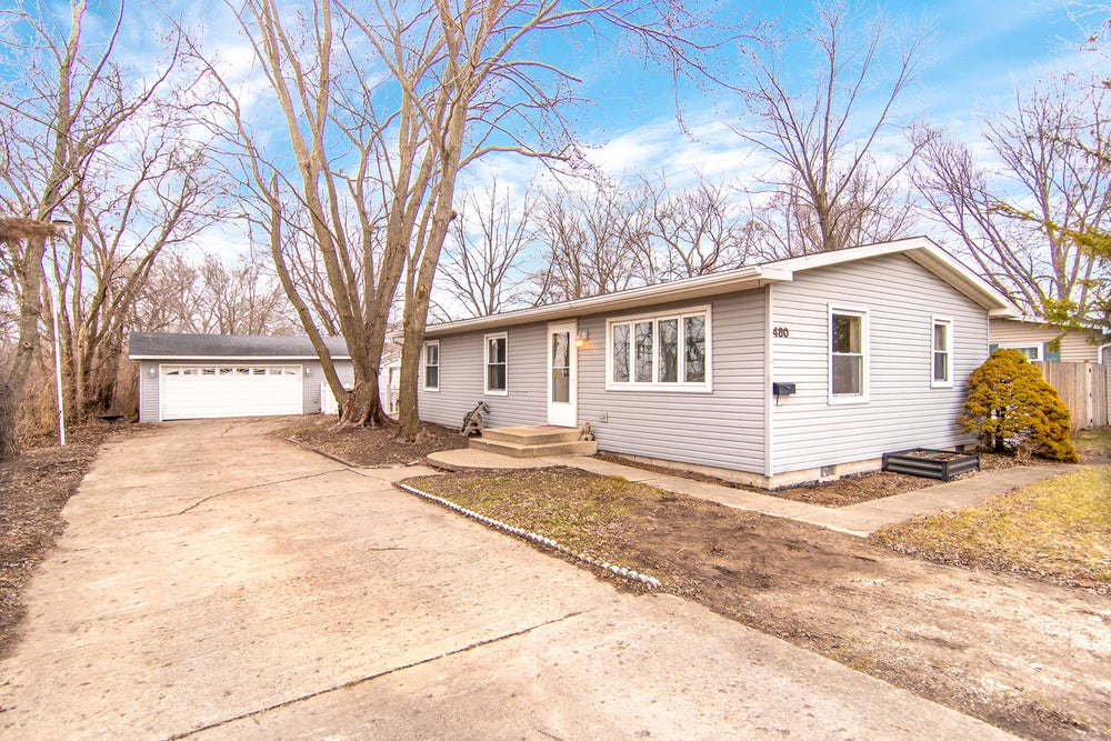 480 W Oak Street, Coal City, IL 60416 BHGRE