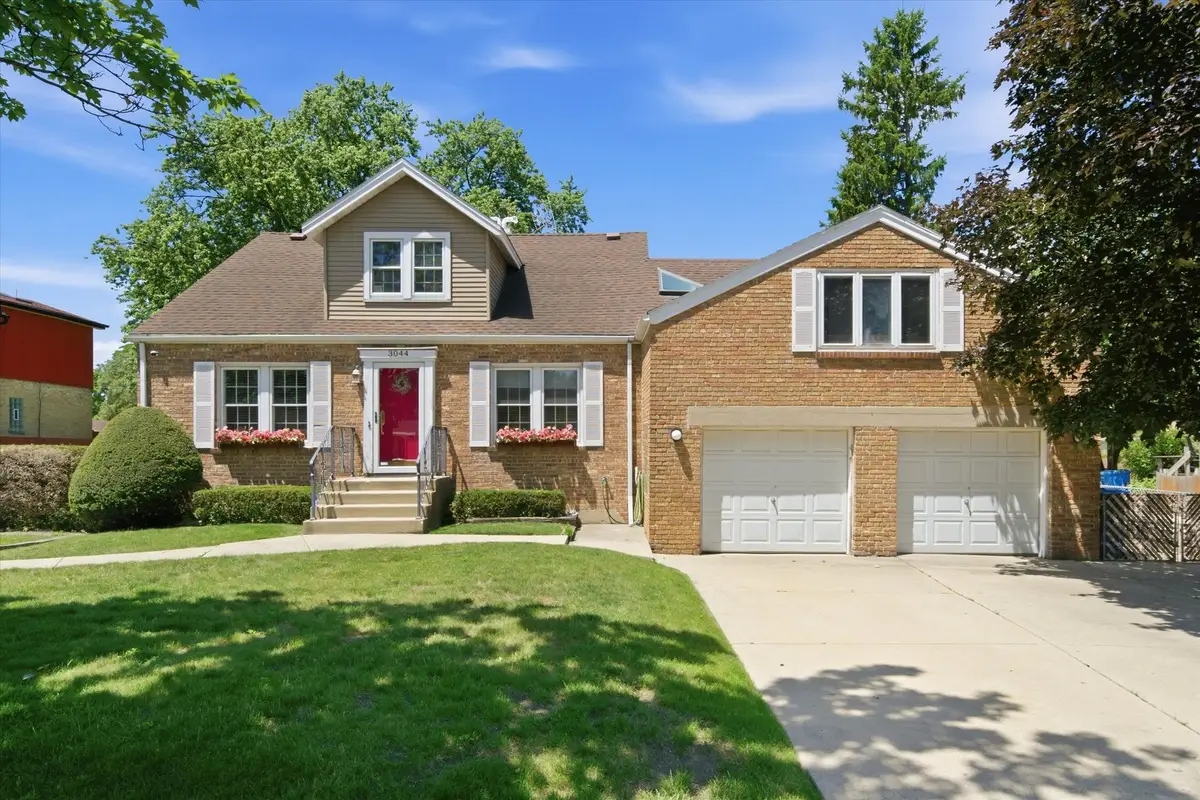 3044 N Octavia Avenue, Chicago, IL 60707 - #1